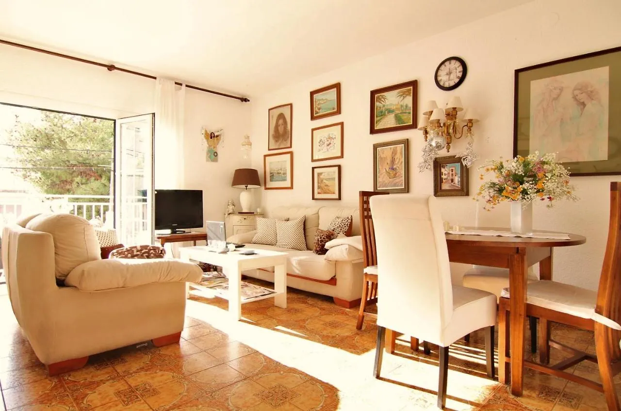 Chocolat: A 1 Minuto De La Playa Apartment Sitges Spain