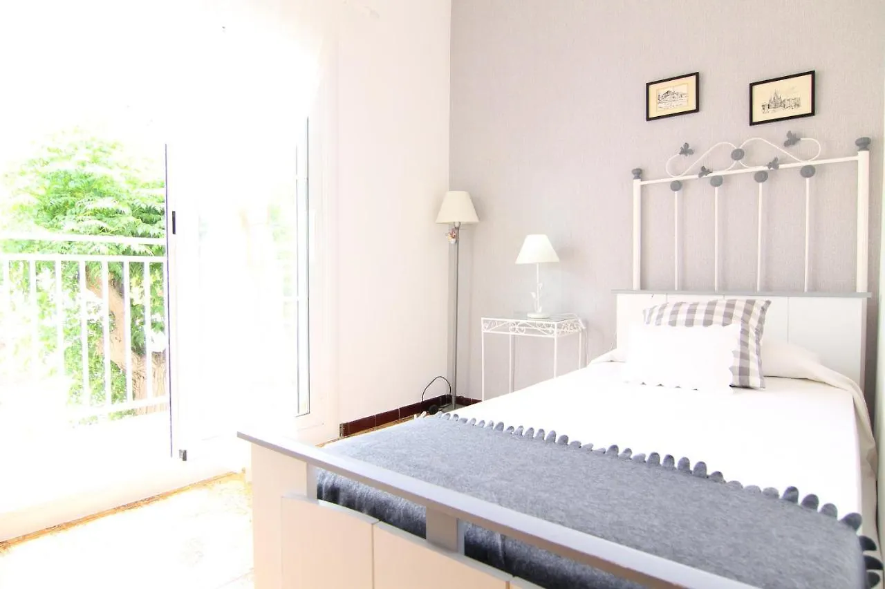 Chocolat: A 1 Minuto De La Playa Apartment Sitges